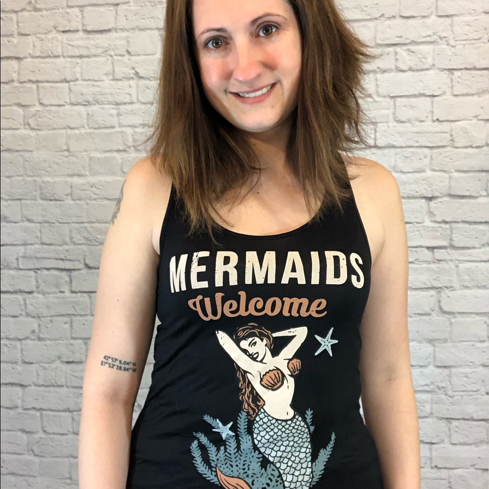 Bear Dance | Mermaids Welcome Graphic Tank Top - Picture 3 of 8